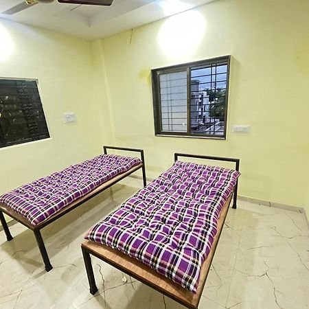 Shree Swami Samarth Pg Rooms For Boys Solapur Exterior photo